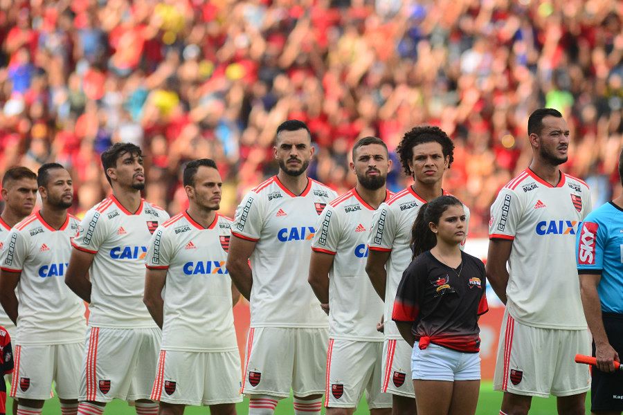 Arão e Vitinho são eleitos os melhores de Sport x Flamengo FlaResenha