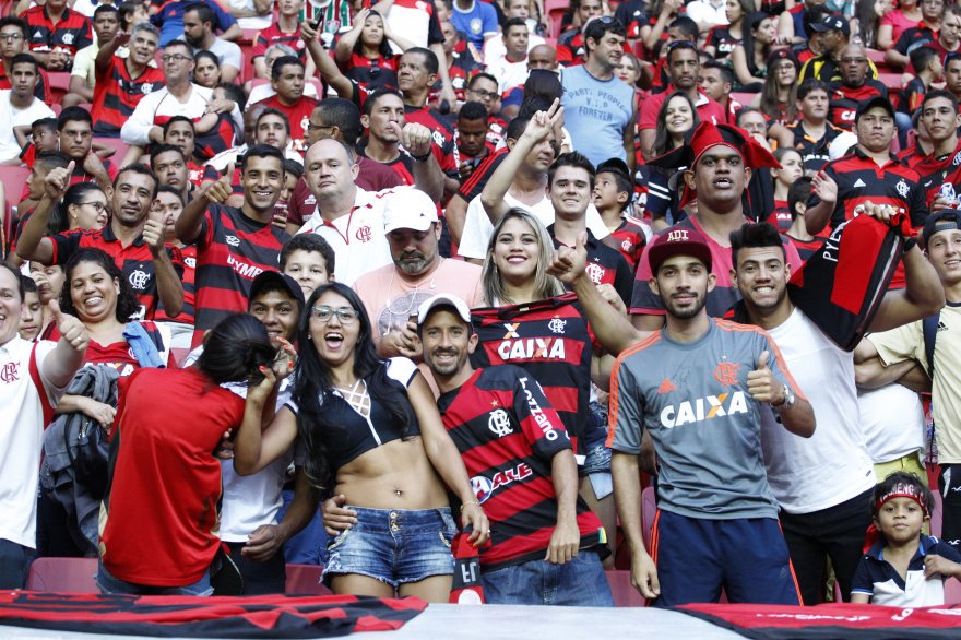 Flamengo projeta R 3 milhões em bilheteria na estreia de Diego FlaResenha