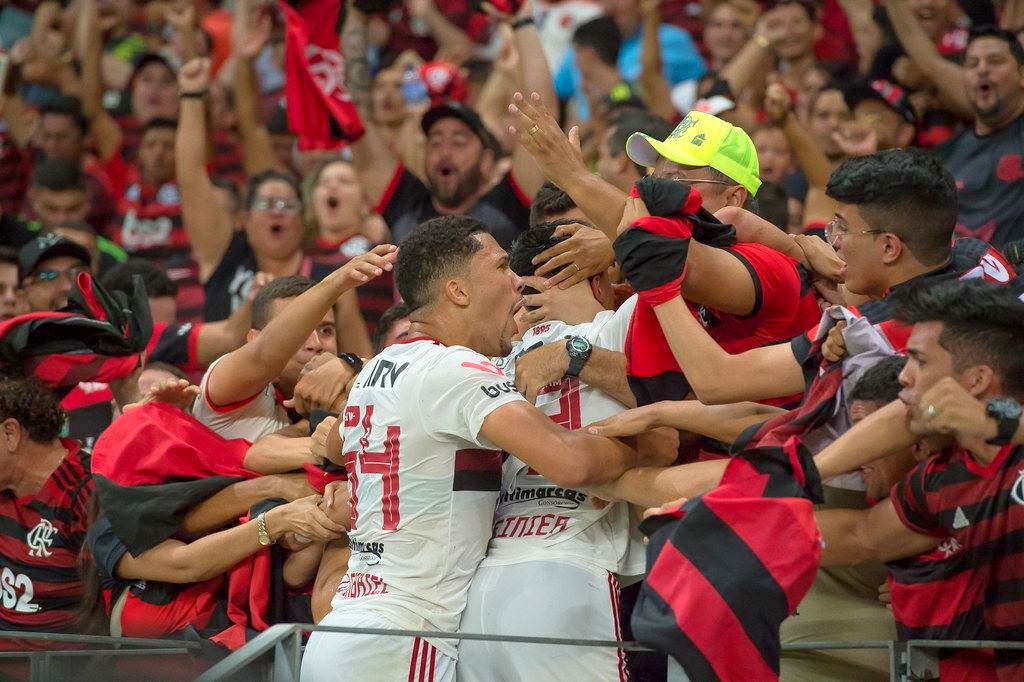 Flamengo supera lesões e desgaste para vencer o Fortaleza FlaResenha