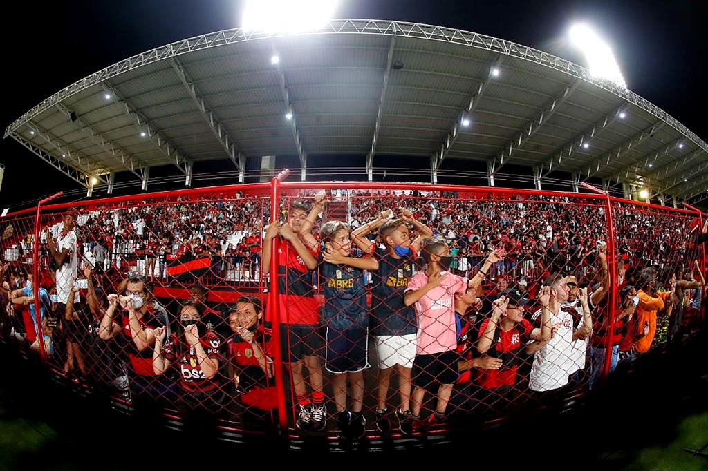 Torcida do Flamengo esgota seus ingressos contra Atlético GO