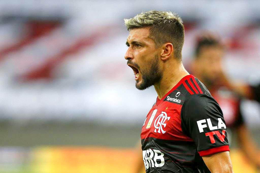 Arrascaeta, do Flamengo, usará a camisa 10 do Uruguai na Copa do