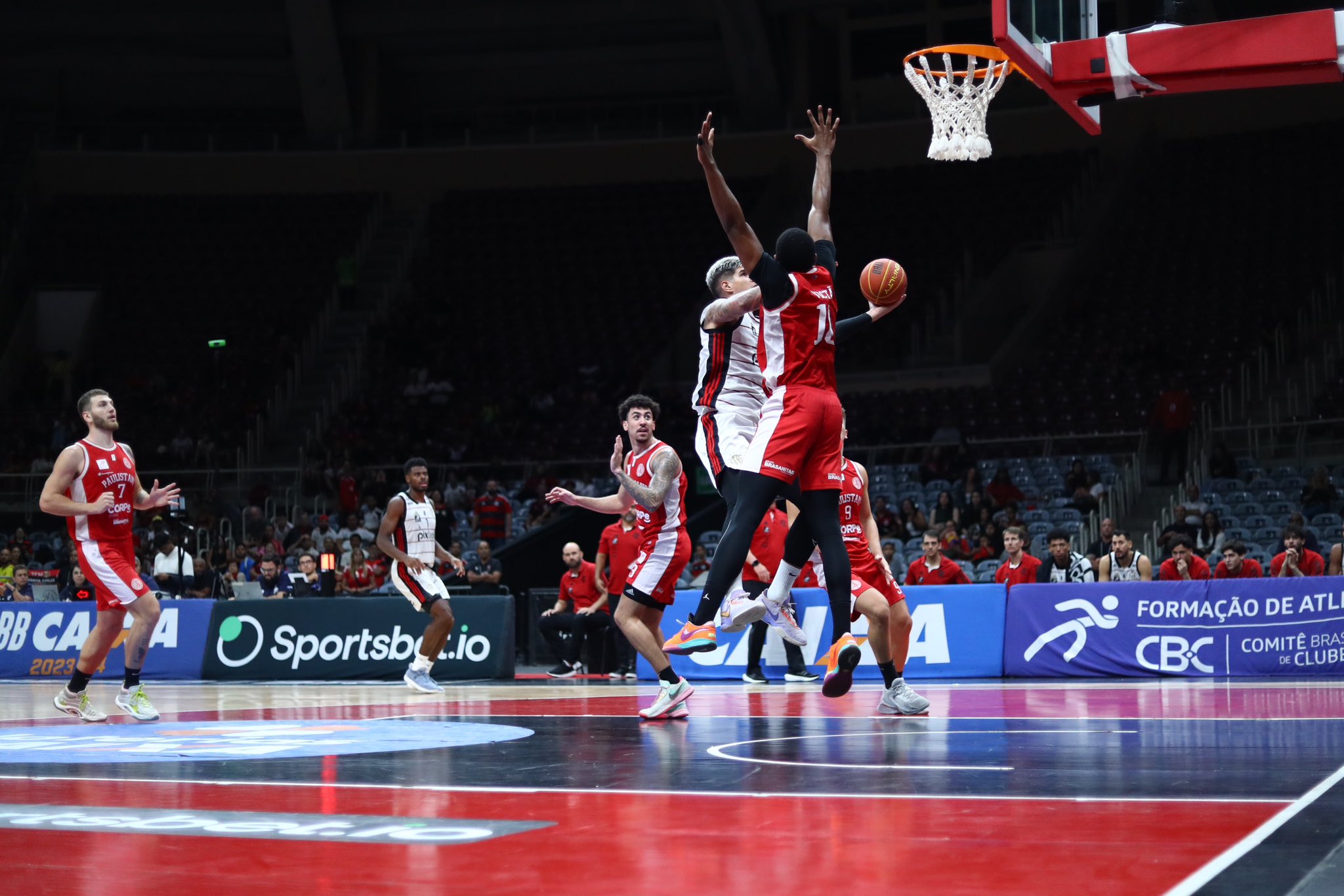 Saiba tudo sobre Flamengo e São Paulo pelo NBB