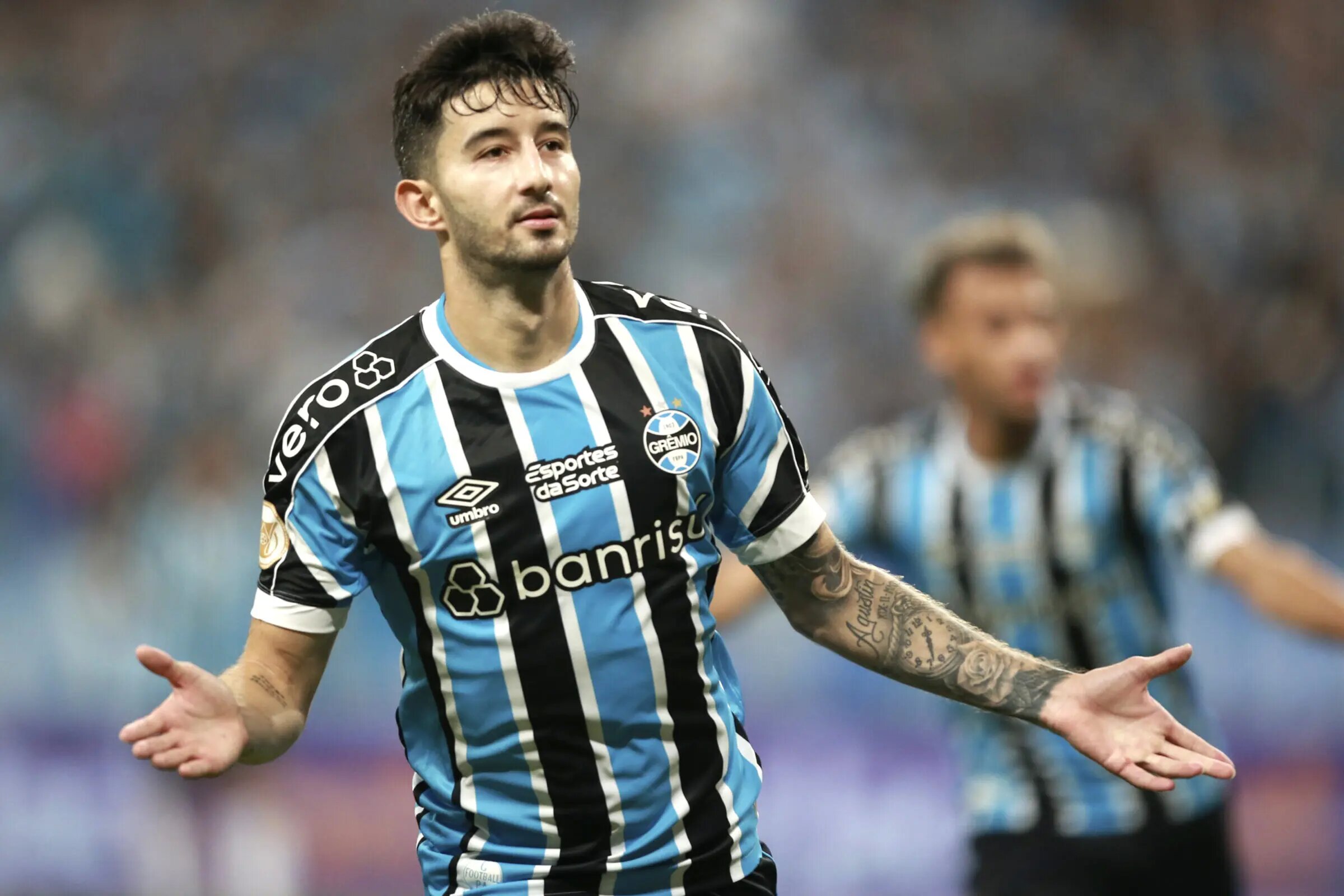 Grêmio quer reunião para impedir Villasanti no Flamengo