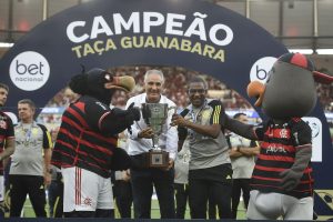 Quantos ingressos já foram vendidos para Flamengo x Fluminense?