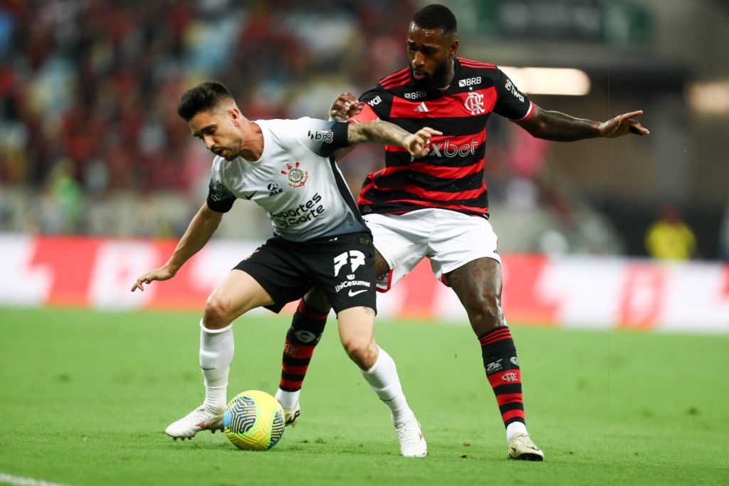 Técnico do Corinthians reconhece alto nível do Flamengo: "O resultado poderia ter sido mais amplo"