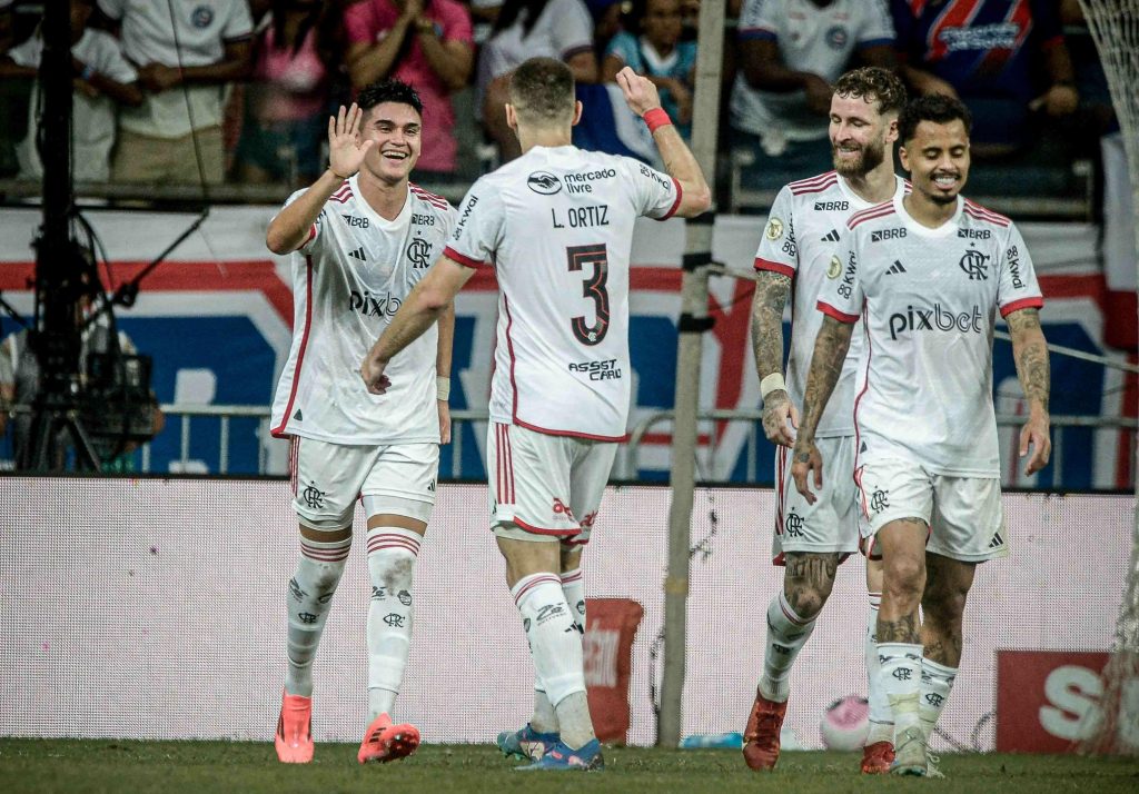 Flamengo domina o Bahia e vence por 2 x 0 na Fonte Nova - veja os gols da partida