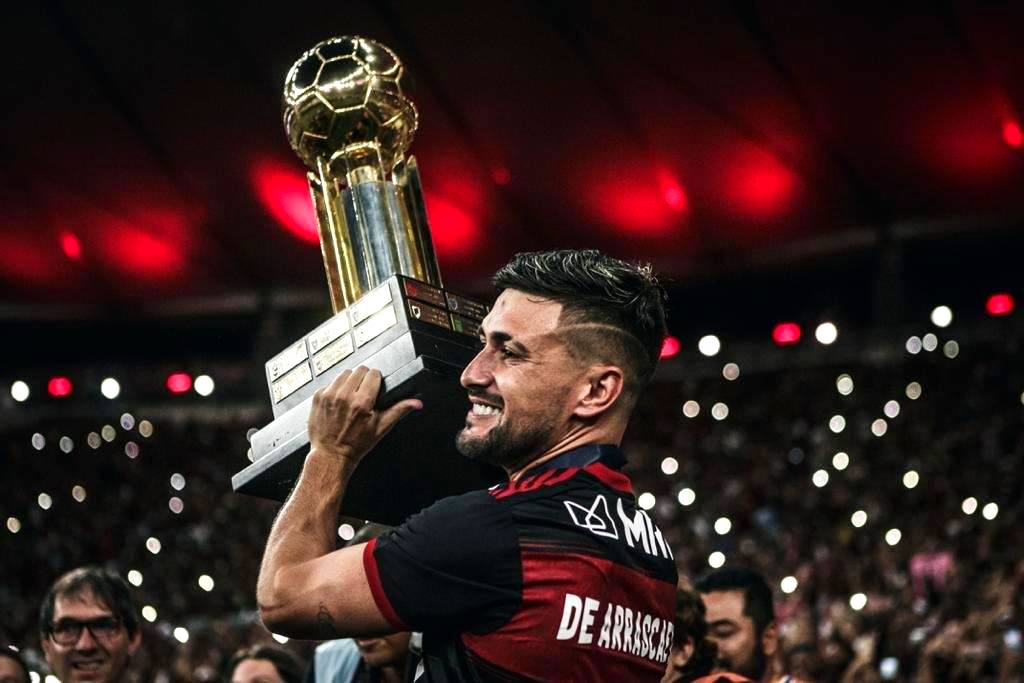 É o melhor time do Brasil, diz Nico López sobre o Flamengo FlaResenha