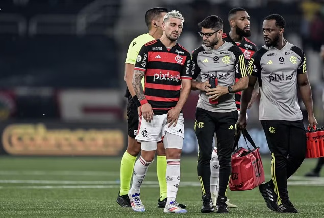 Antes deste domingo (25), último gol de Michael pelo Flamengo havia sido em sua despedida no Maracanã