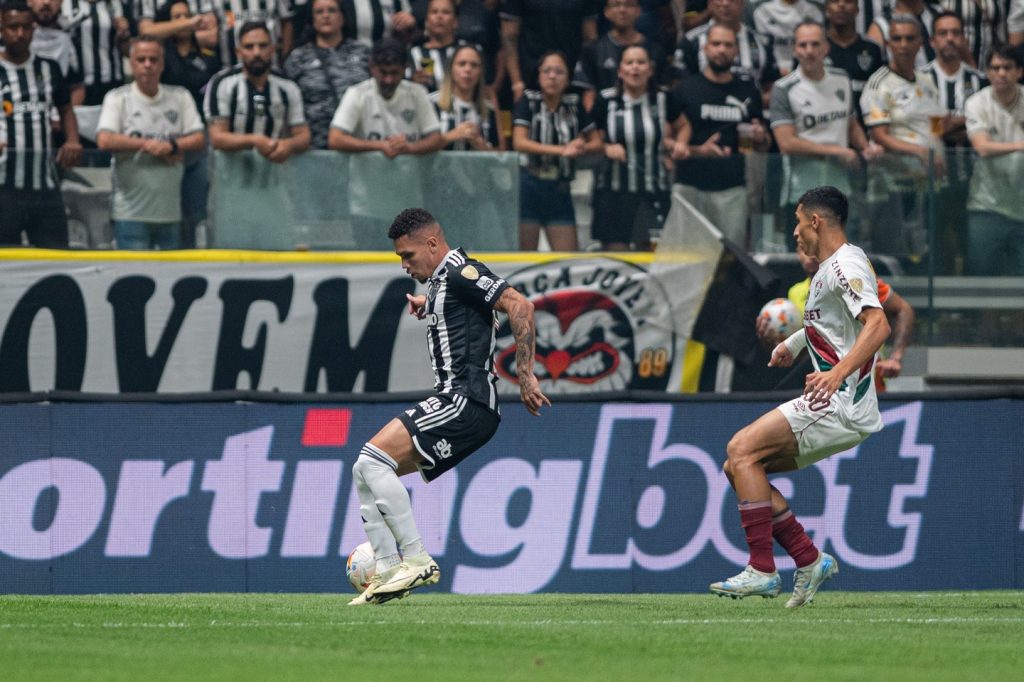 Libertadores tem primeira semifinal definida