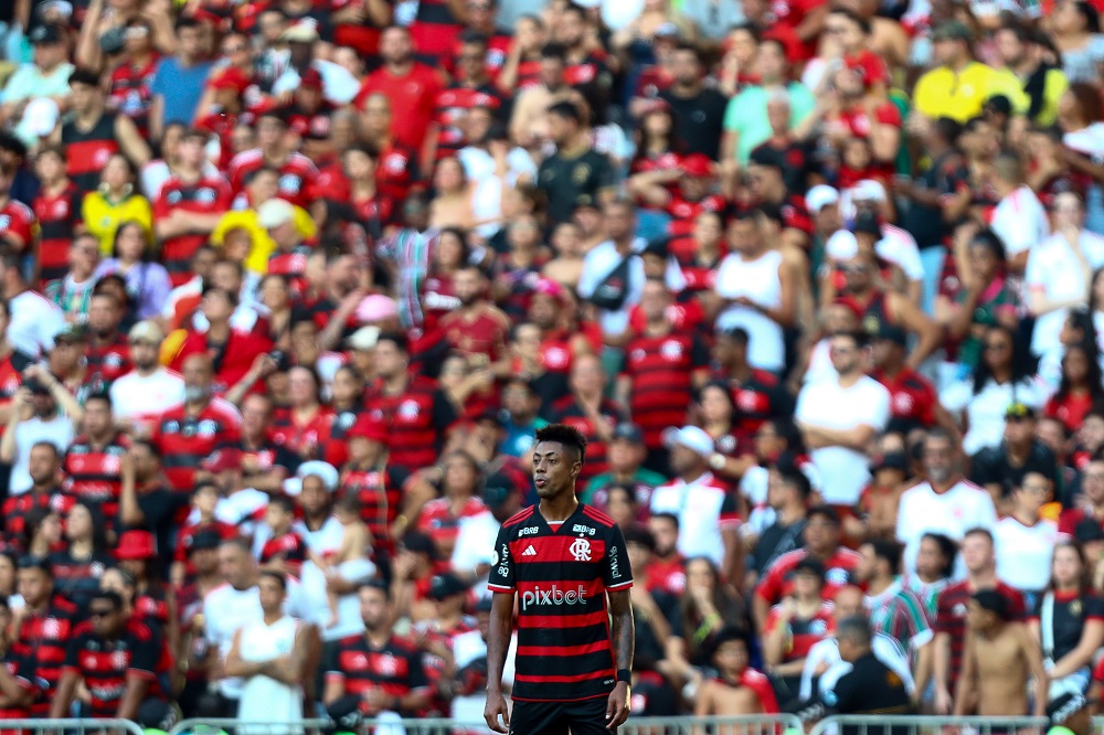 Tite promove três mudanças na equipe - veja a escalação do Flamengo para encarar o Cruzeiro