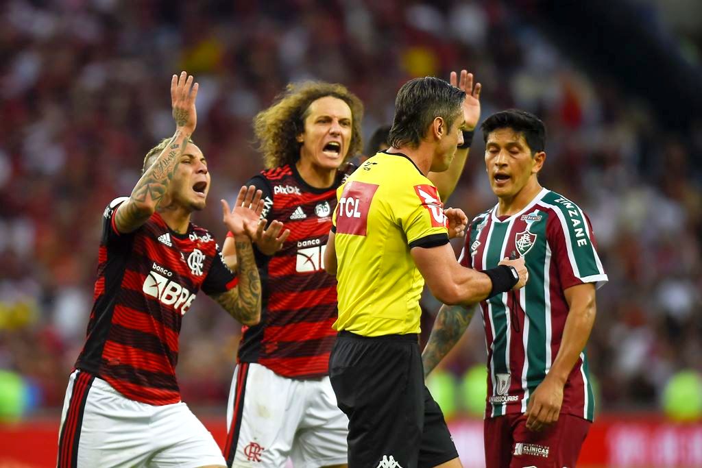 Flamengo: Árbitro explica expulsão de Gabigol contra o Fluminense