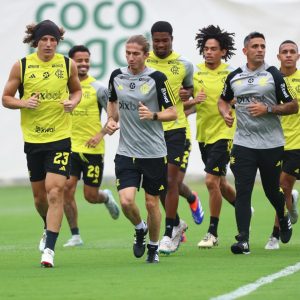 Como de costume, torcida do Fluminense compra poucos ingressos para o clássico contra o Flamengo