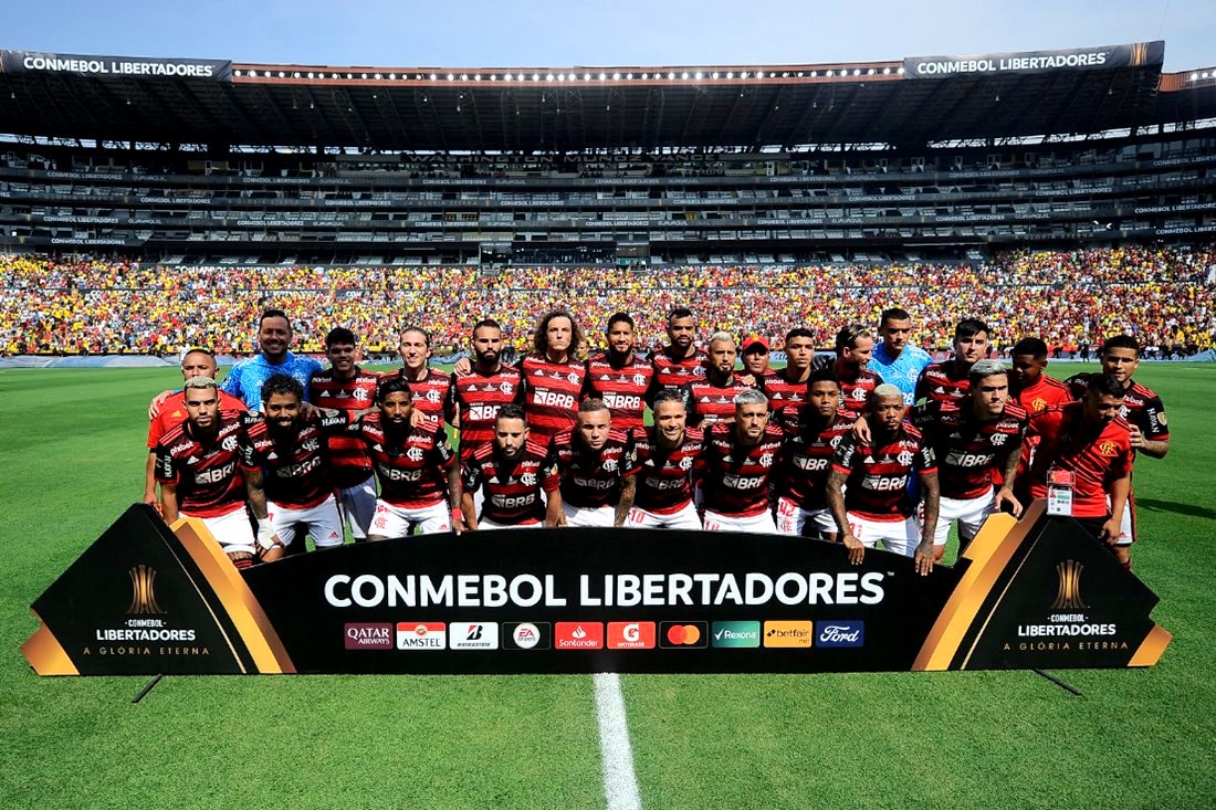 Flamengo é o 1º campeão a vencer todos os jogos das oitavas até a final -  29/10/2022 - UOL Esporte