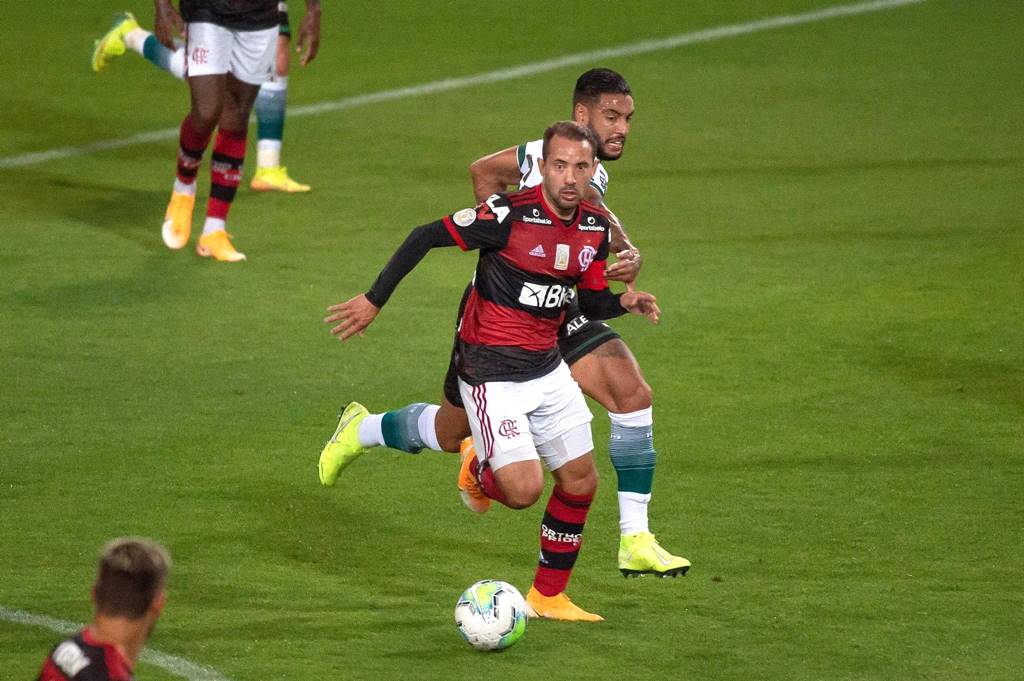 Escalação do Flamengo: Isla, Arrascaeta e Piris estão na lista para encarar  o Atlético-MG