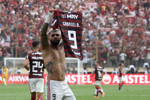 Em votação, gol de Gabigol contra o River é eleito o mais importante entre os 13 mil da história do Flamengo