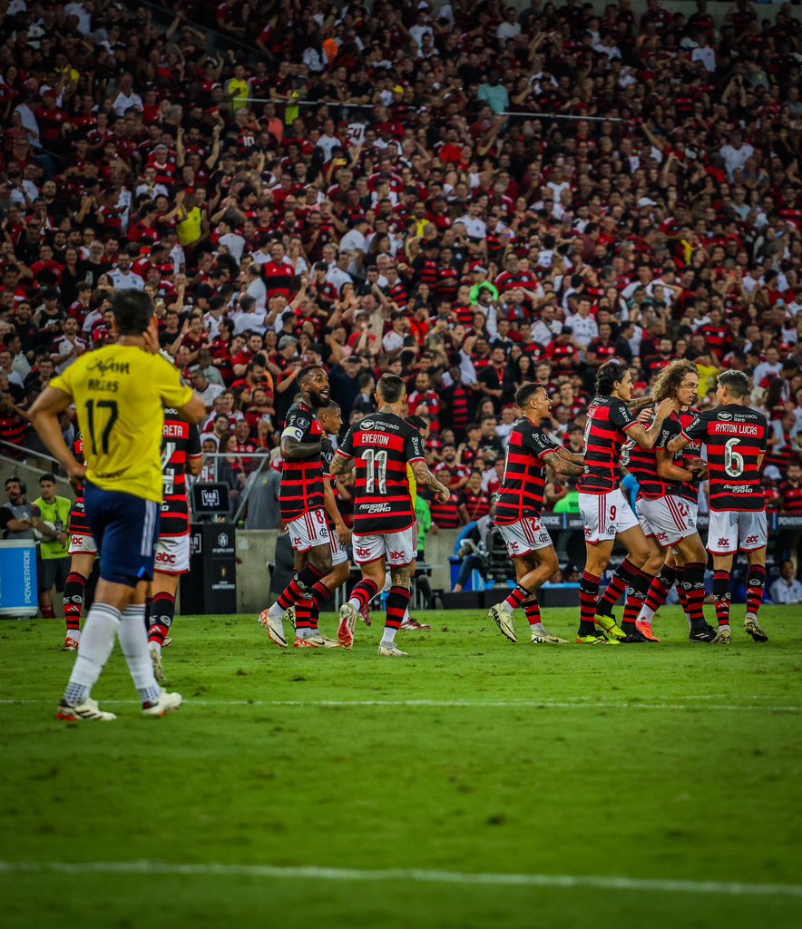 Flamengo vence o Millonarios no Maracanã e avança para as oitavas da Libertadores - veja os gols