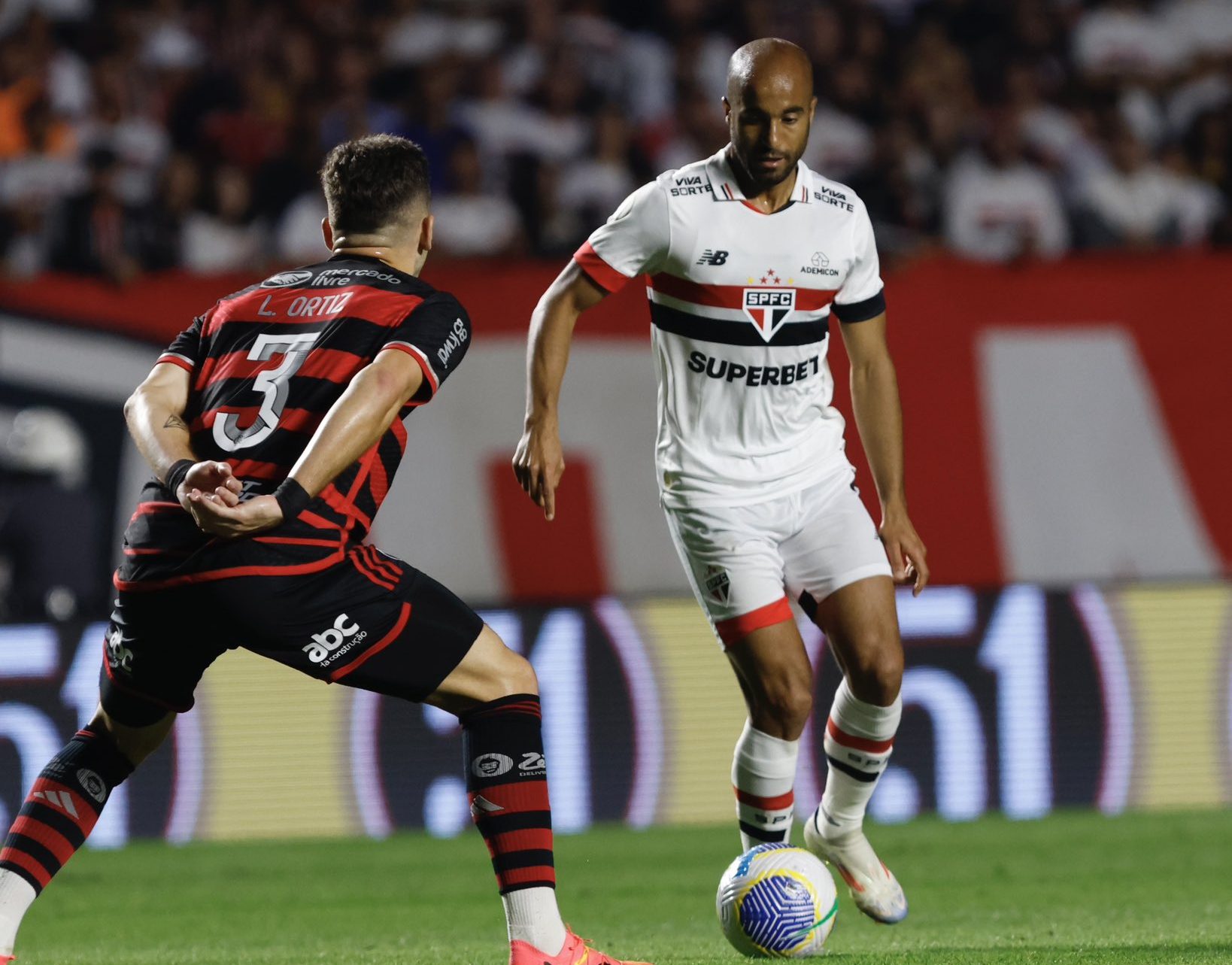 Nas últimas derrotas, o Flamengo sofreu 35 finalizações e chutou ao gol apenas duas vez