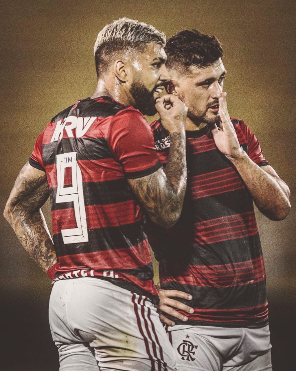 GABIGOL E ARRASCAETA SE ENVOLVERAM EM POLÊMICA NO MEIO DA SEMANA