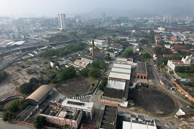 Estádio - Prefeito do Rio promete desapropriar terreno se a Caixa não negociar com o Flamengo - entenda