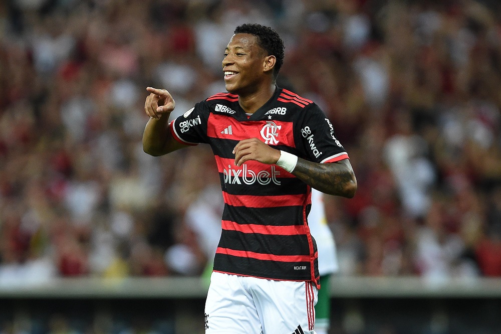 10 desfalques e 4 pendurados - veja como chega o Flamengo para enfrentar o Internacional