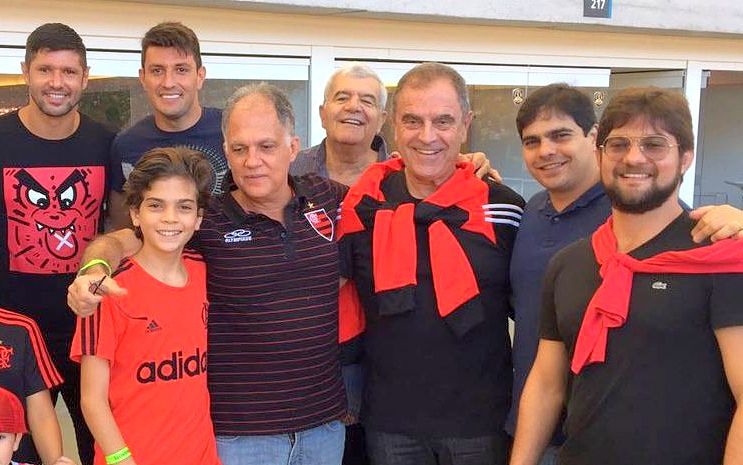 O Flamengo não tem dono – Kleber Leite