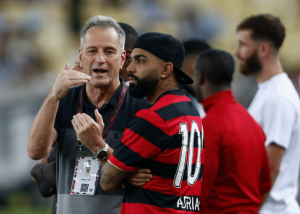 Marcos Braz se irrita com declaração de Landim sobre a renovação de Gabigol no Flamengo