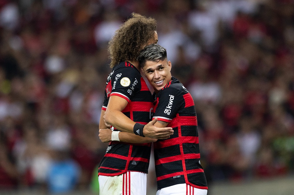 Futuros companheiros? Luiz Araújo revela papo com Neymar após vitória sobre o Grêmio