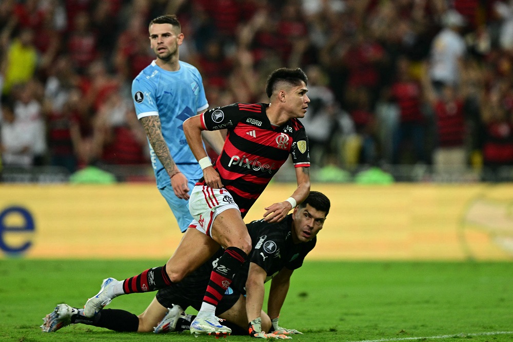 Qual a provável escalação do Flamengo para enfrentar o Peñarol nesta quinta-feira pela Libertadores?