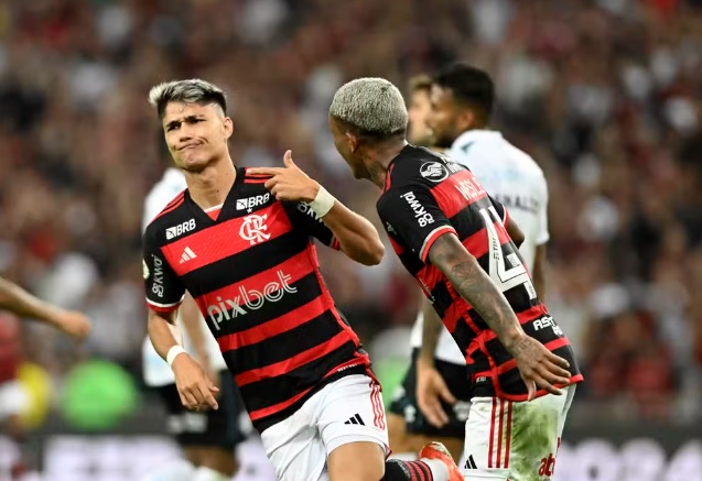 Equipe inglesa tem interesse na contratação de jovem do Flamengo