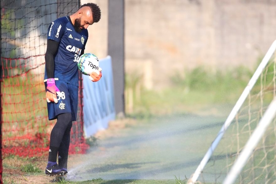 Prêmio Goal Brasil: Alex Muralha é eleito o melhor goleiro do