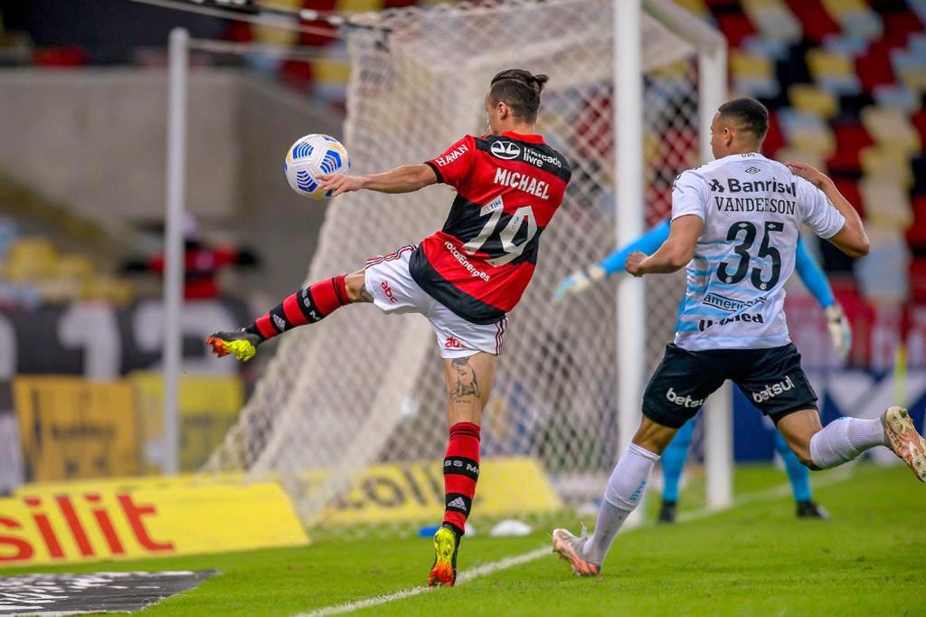 Grêmio x Flamengo: Renato entregou jogo para o Grêmio fugir do Z-4?