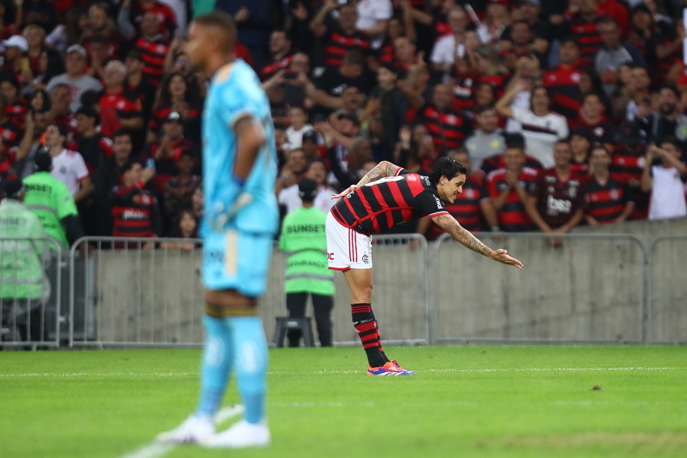 Com mais de 45 mil vendidos, veja como comprar ingressos para Flamengo x Fortaleza no Maracanã