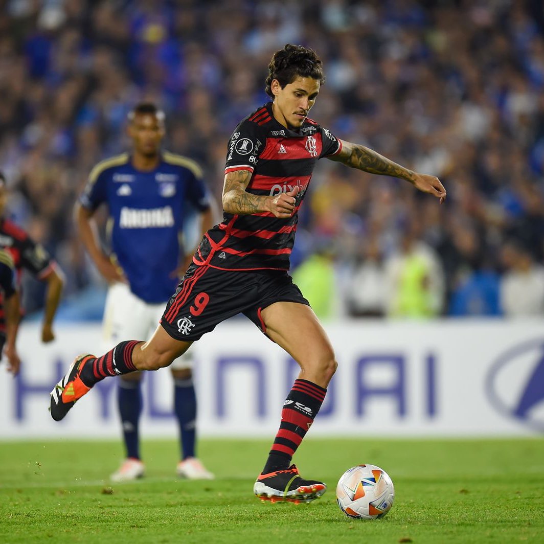 Tite afirma que nove jogadores do Flamengo apresentaram problemas físicos antes da partida