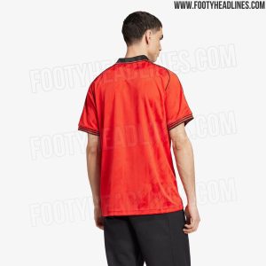 Vazou! Veja imagens da nova camisa retrô do Flamengo feita pela Adidas