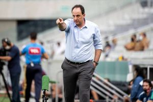 Flamengo aumenta invencibilidade sobre Rogério Ceni como treinador - Veja os números