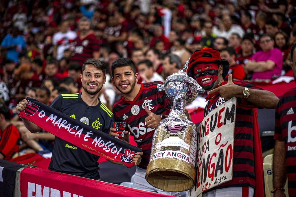 Libertadores: Torcidas de Flamengo e Corinthians se unem na final