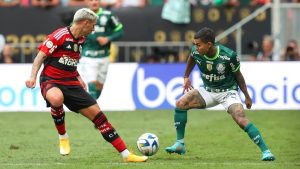 URGENTE: Flamengo e Palmeiras negociam troca de Gabigol por Dudu