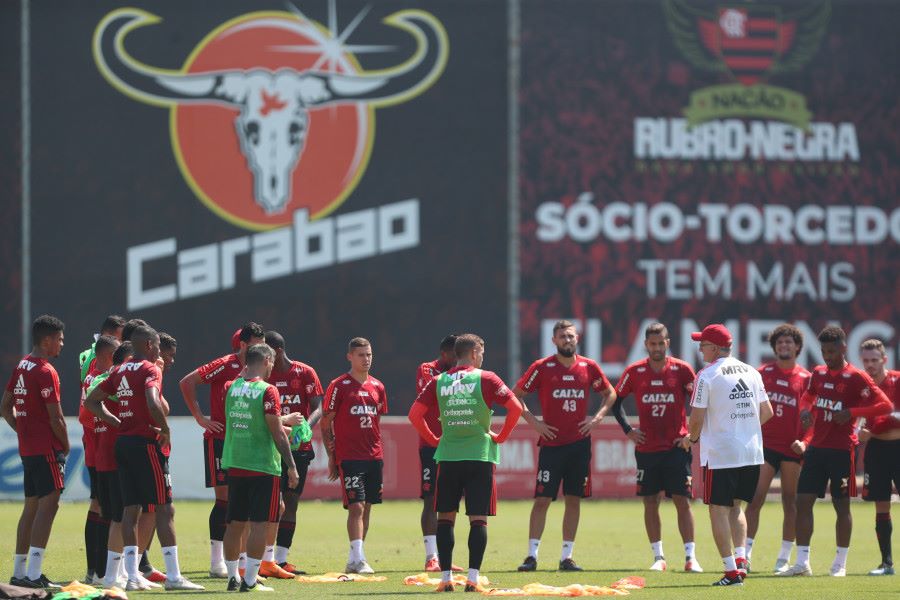 Flamengo: veja a situação dos jogadores com contrato até o fim de