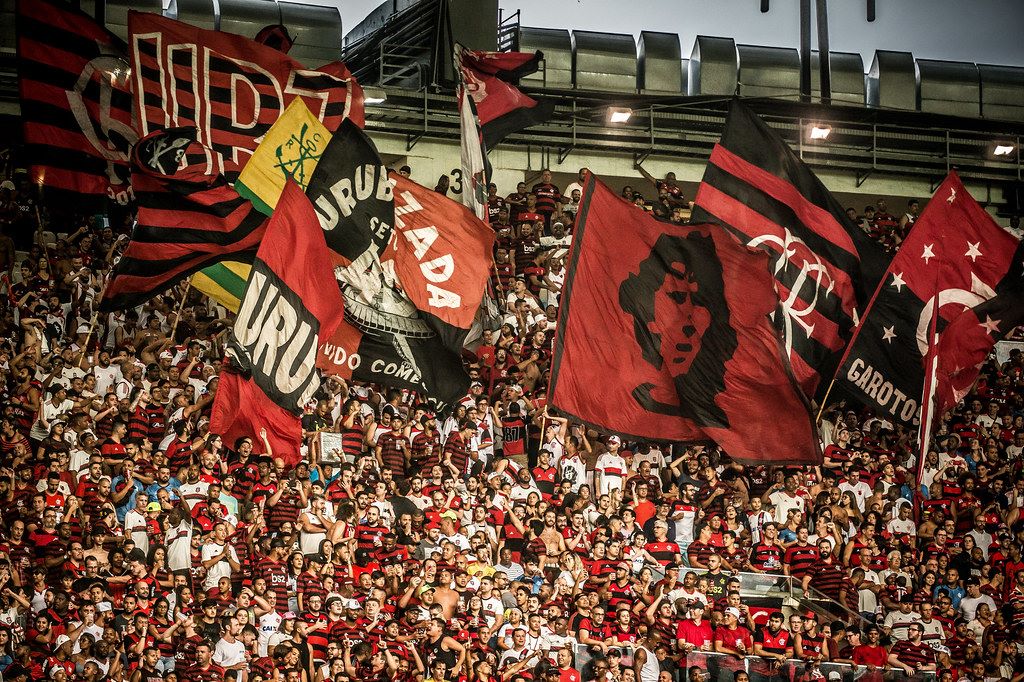 Torcida do Flamengo canta Palmeiras não tem mundial 
