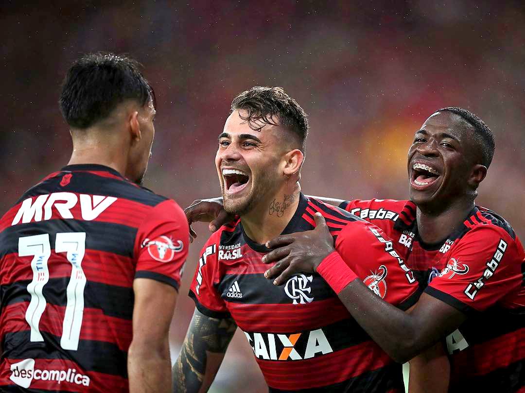 Ex-atacante do Flamengo, jogador do Criciúma elogia time do técnico Tite: "Um dos favoritos ao título"