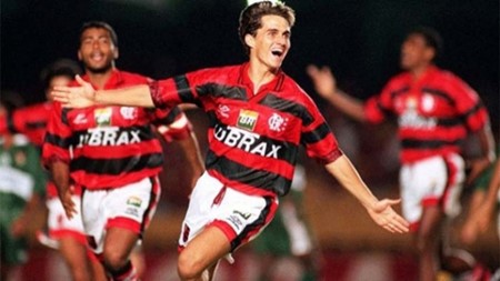 Ídolo do Flamengo, Sávio elege o top-10 de gols mais bonitos pelo clube - veja o vídeo