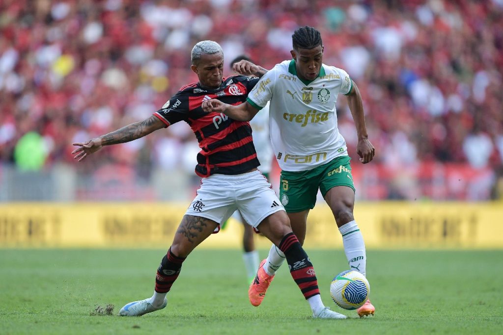 Tite se diz orgulhoso da atuação do Flamengo contra o Palmeiras