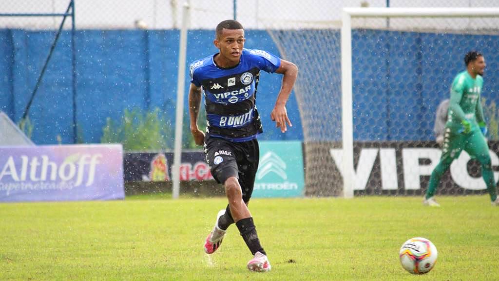 Scouts do Atleta: Wesley - Flamengo